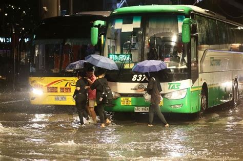NDRRMC: 1 dead, 26K affected by heavy rain from 'Dodong', .